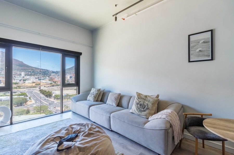 1 Bedroom Property for Sale in Foreshore Western Cape